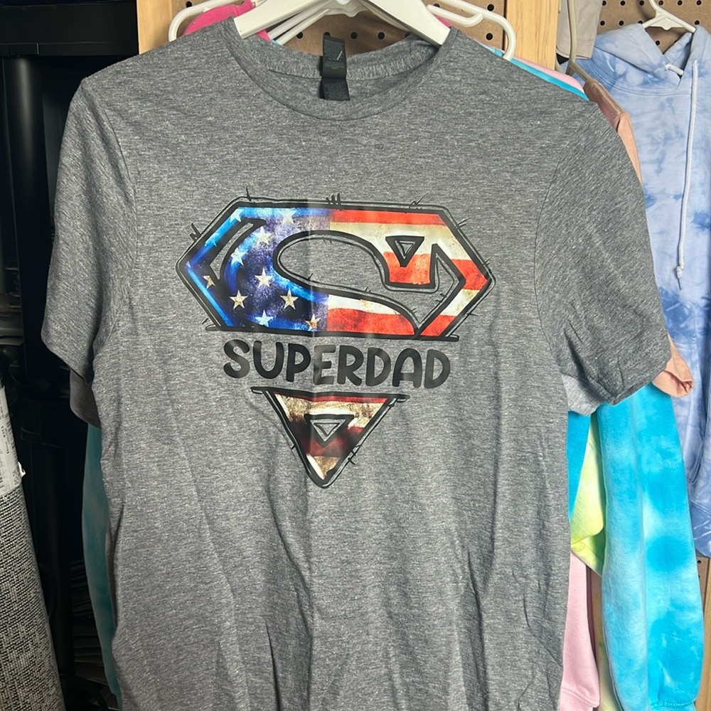 Small super dad shirt. New